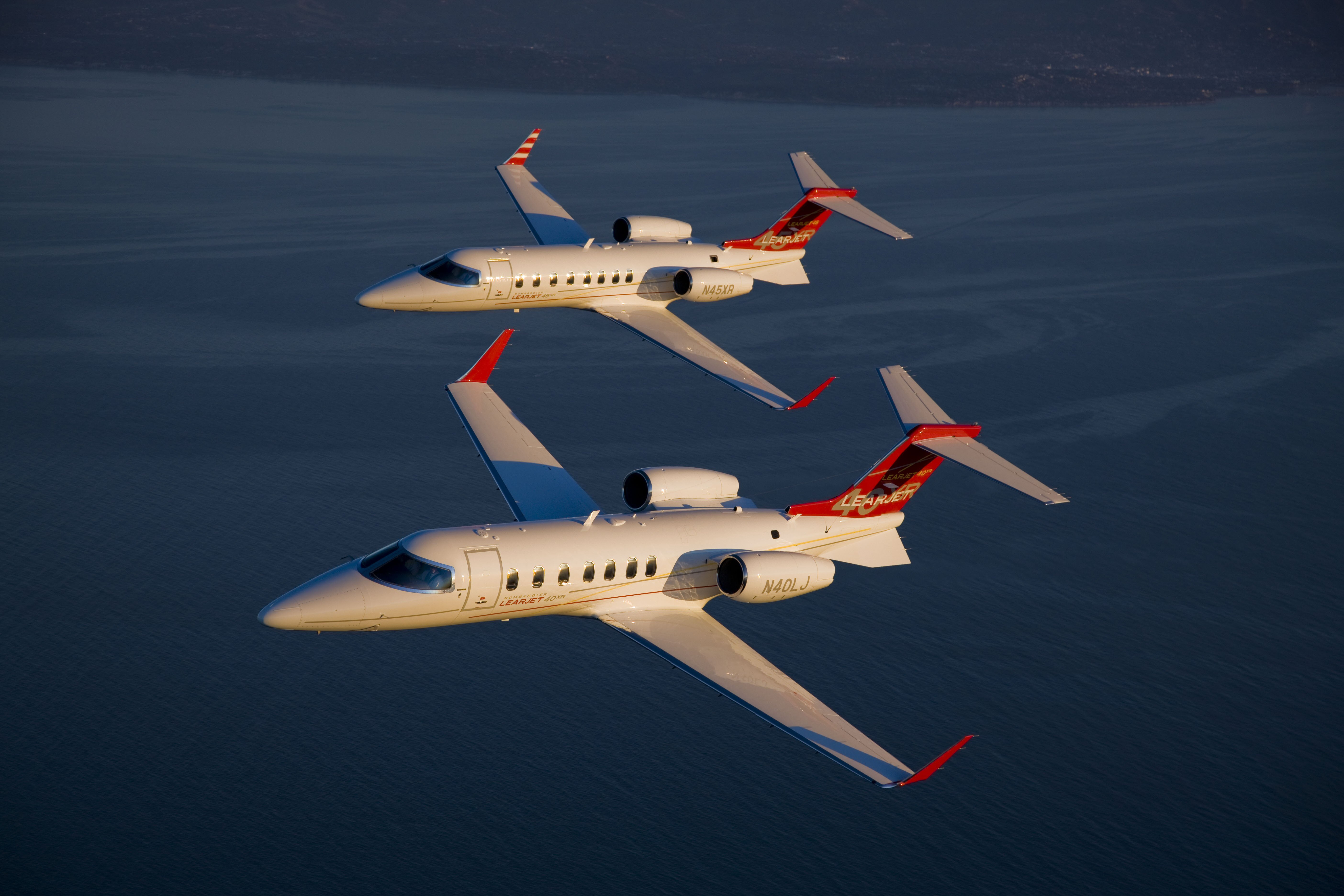 Twin Lear Jets